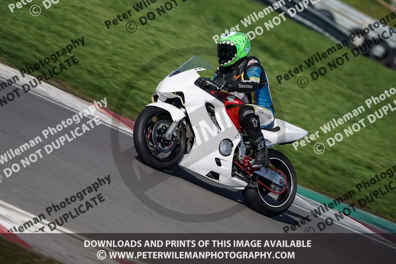 donington no limits trackday;donington park photographs;donington trackday photographs;no limits trackdays;peter wileman photography;trackday digital images;trackday photos
